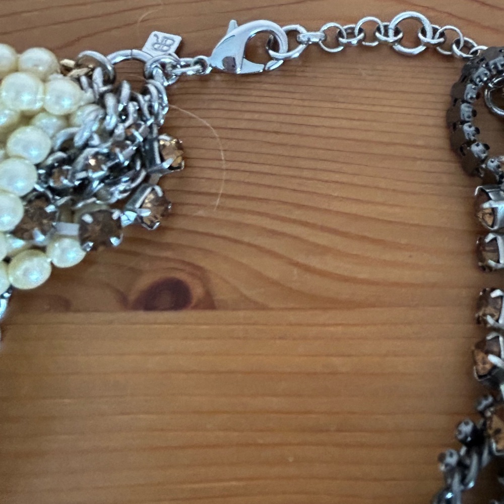 Banana Republic Statement Necklace - Picture 7 of 11